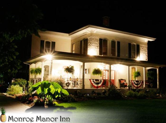Monroe Manor Inn South Haven Buitenkant foto